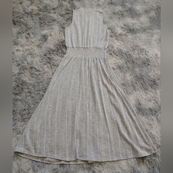 Caution to the Wind Women's Small Gray Ribbed Mock Neck Dress - Picture 8 of 12